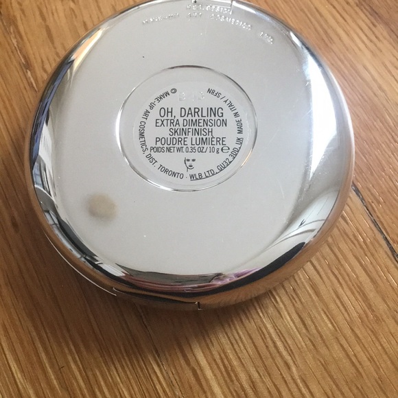 MAC EXTRA DIMENSION SKIN FINISH - Picture 3 of 3